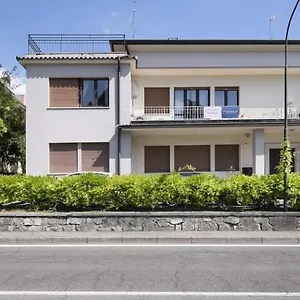 Civico 22 , Peschiera del Garda Italien