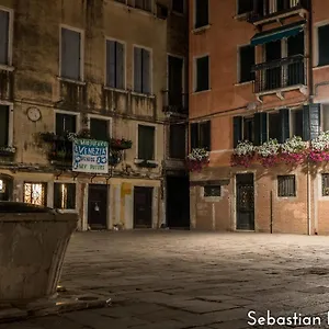 charme-a-venise.hotelslidodijesolo.com/