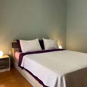 https://modern-home.hotels-of-thessaloniki.com